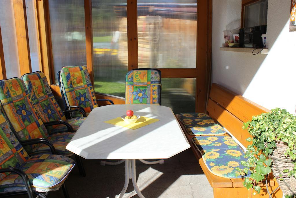 Haus Simma Apartment Dalaas Ruang foto